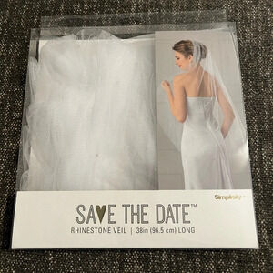 NIB Rhinestone Veil